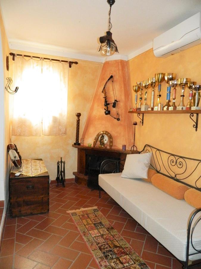 Bed and Breakfast Francigena Сан-Кашано-дей-Баньй Экстерьер фото